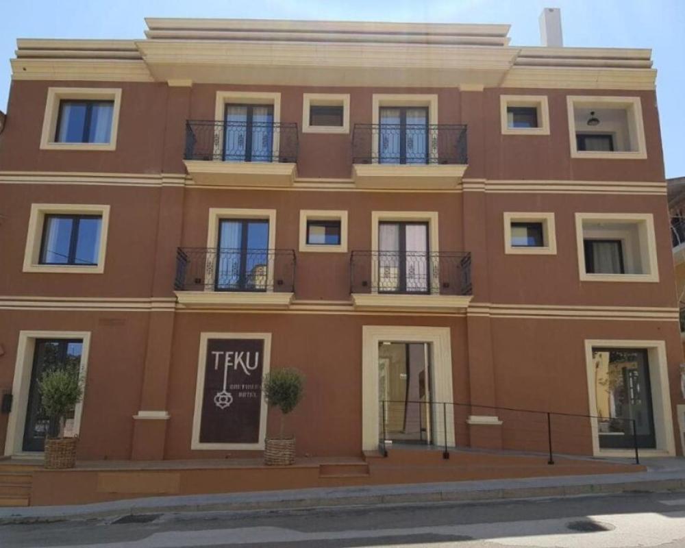 Teku Boutique Hotel