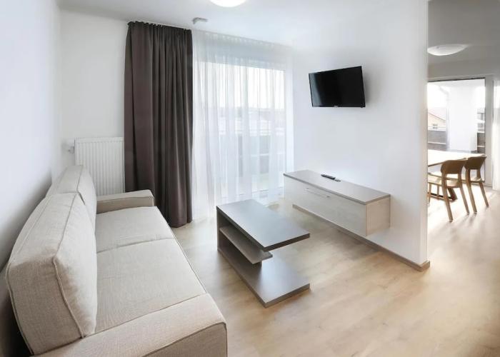 Apartment Hotel 37