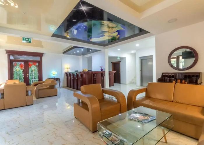 Hotel Pharos