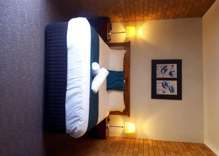 Centrepoint Motel