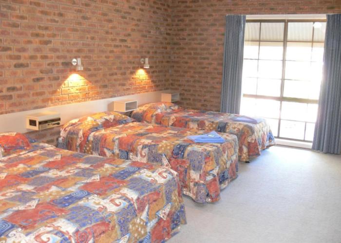 Settlement Motor Inn, Deniliquin