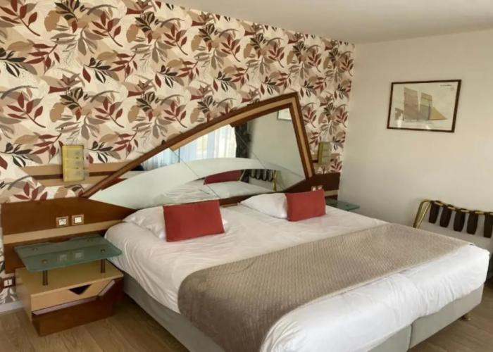 INTER-HOTEL Saint-Malo Ouest Le Crystal