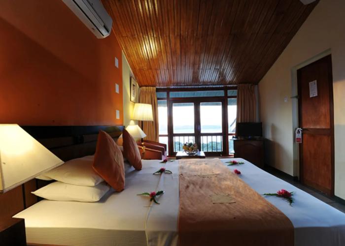 Giritale Hotel