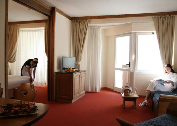 Hotel Alaska Cortina