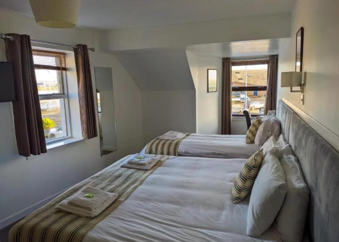 Ferry Inn Stromness