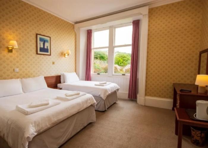 The Stromness Hotel by Paymán Club