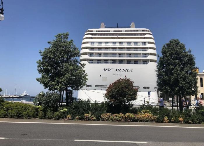 Golden Rooms Bed & Breakfast