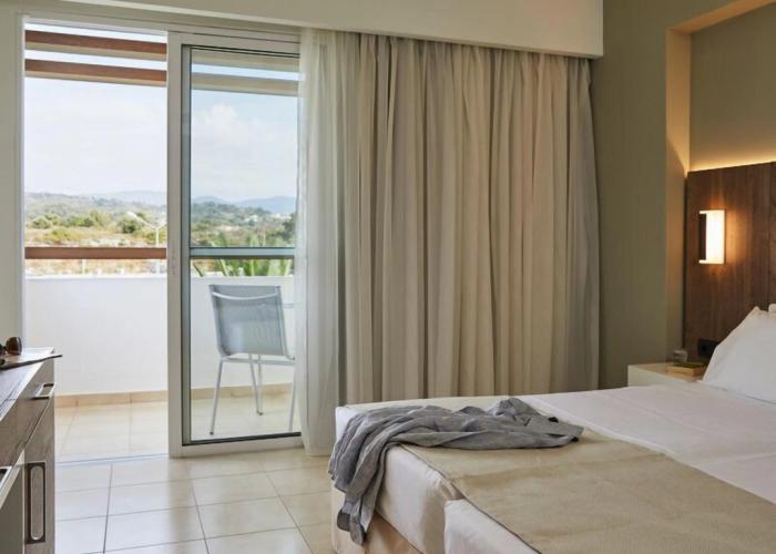 Alex Beach Hotel - Bungalows Hotel