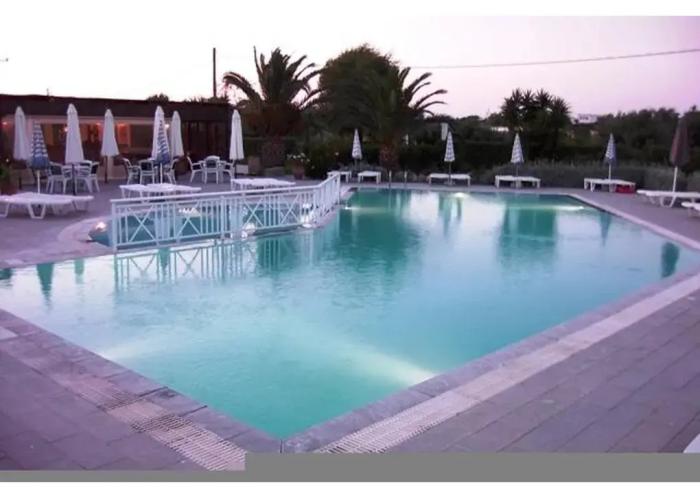 Hotel Alkmini