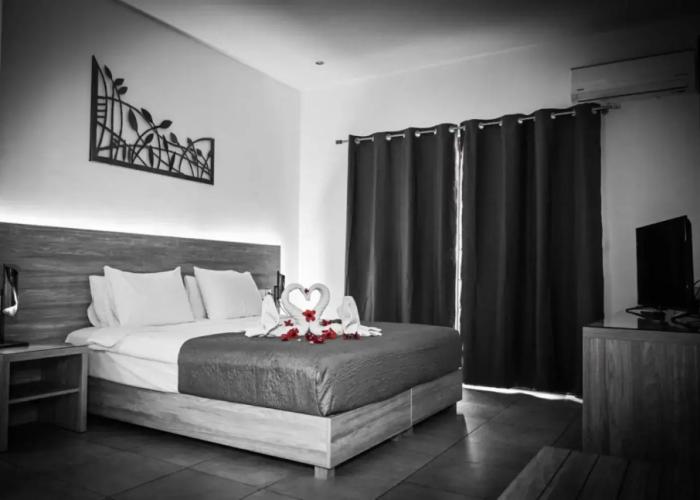 Vallian Village Hotel