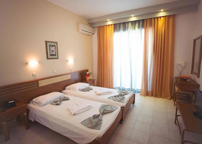 Meliton Hotel