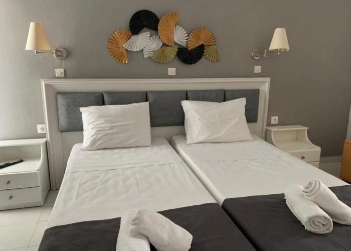 Alkyonides Hotel