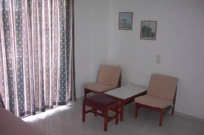 Hotel Alkmini