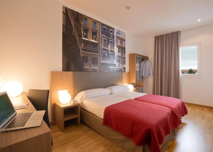 Iraipe Pamplona Hostal