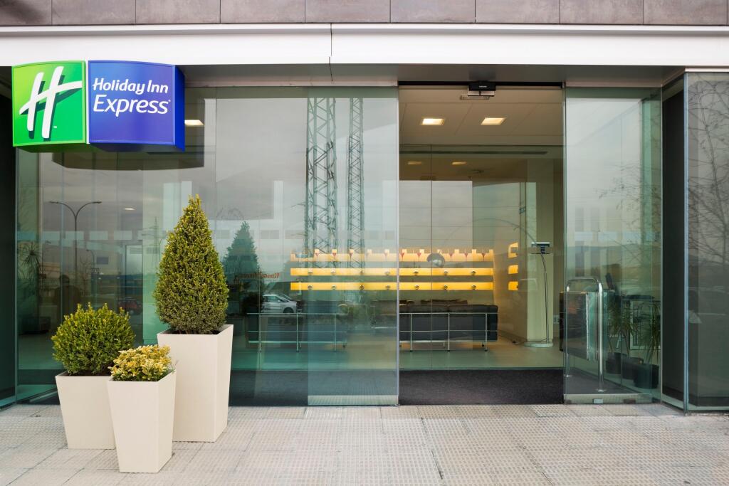 Holiday Inn Express Pamplona by IHG