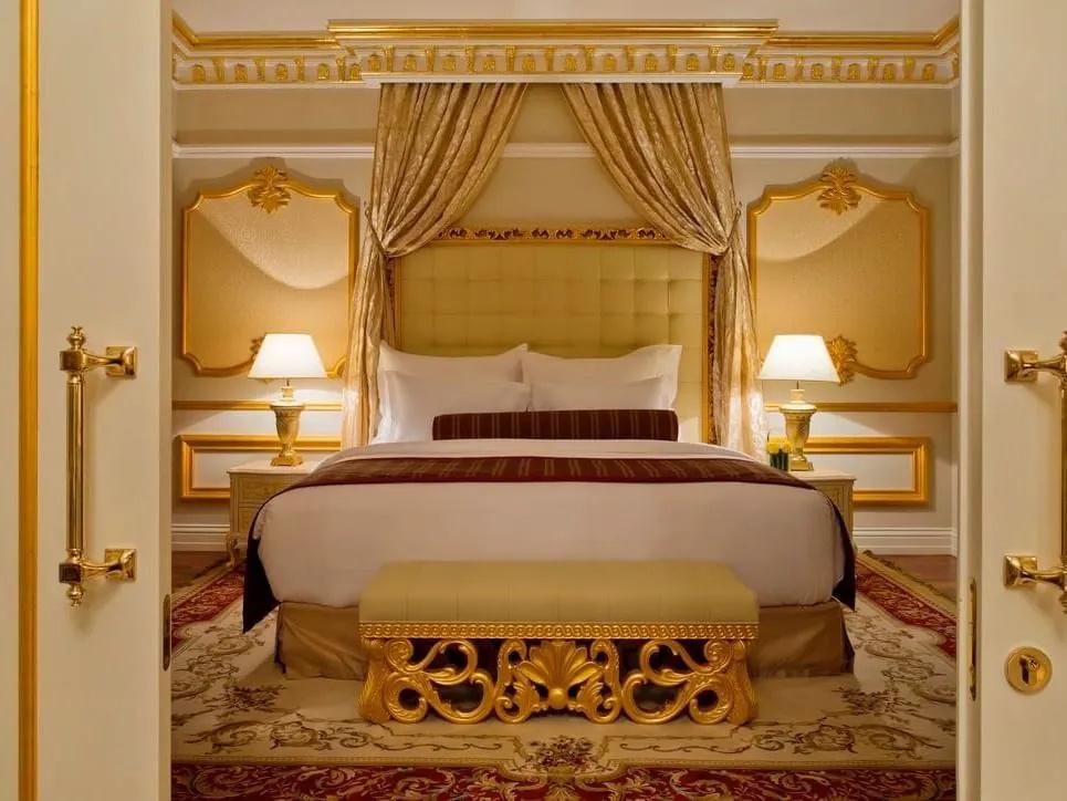 фото Warwick Doha Hotel