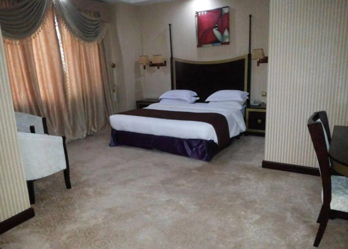 Tourist Hotel