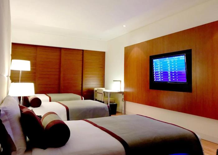 Oryx Airport Hotel