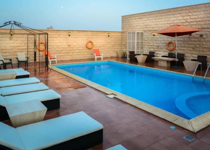 Golden Ocean Hotel