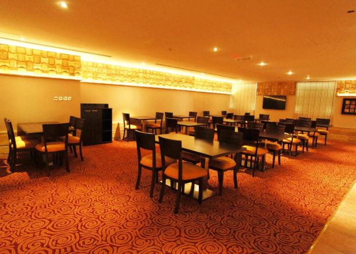 Golden Ocean Hotel