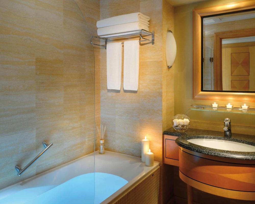 фото Mövenpick Hotel Doha