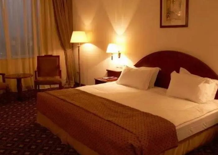 Gloria Hotel & Suites