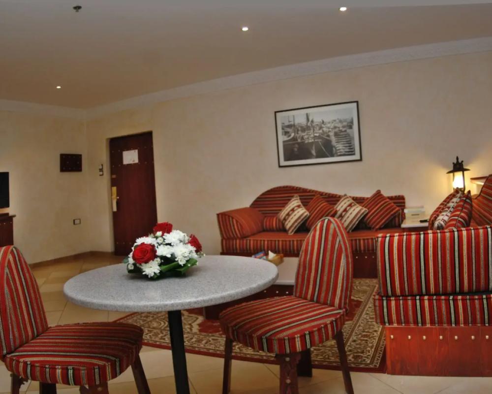 фото Al Liwan Suites