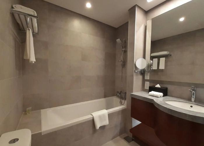 Somerset West Bay Doha