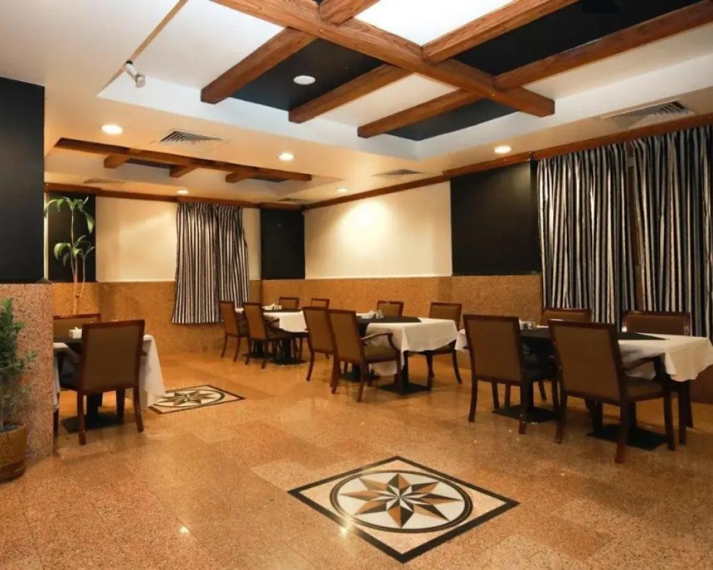 фото Lavilla Hotel