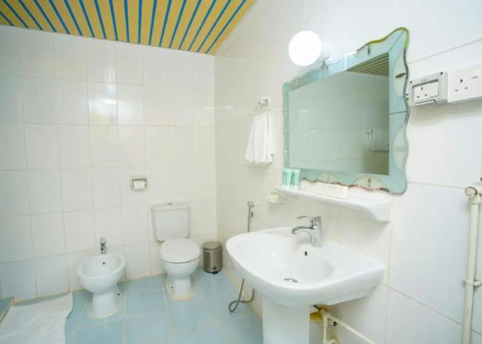 Lavilla Hotel