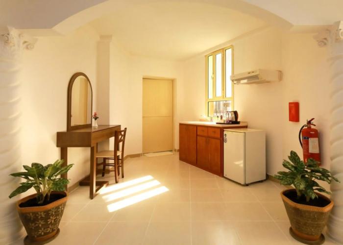Lavilla Hotel