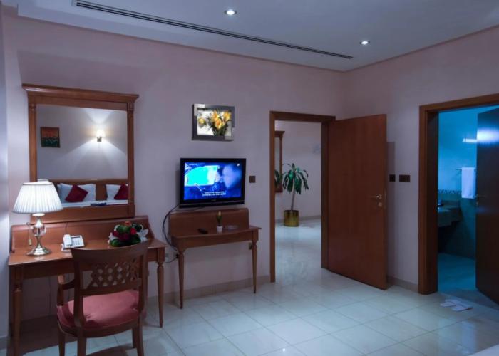 Al Madina Suites Doha