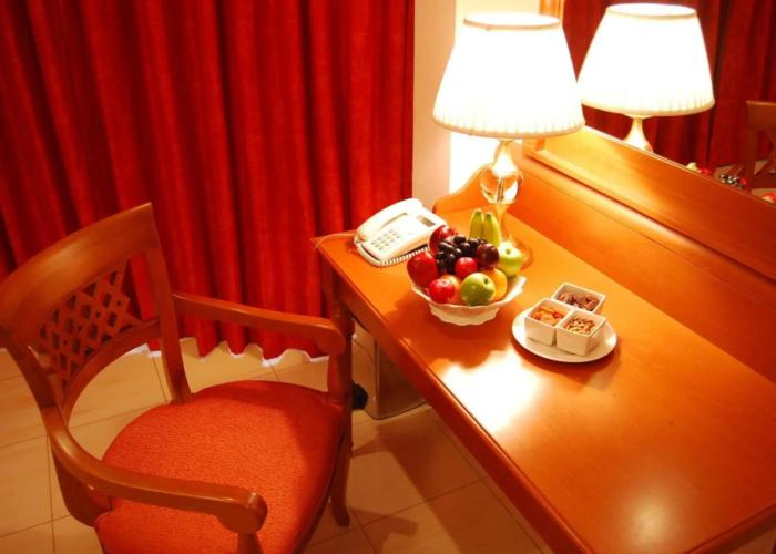 Al Madina Suites Doha