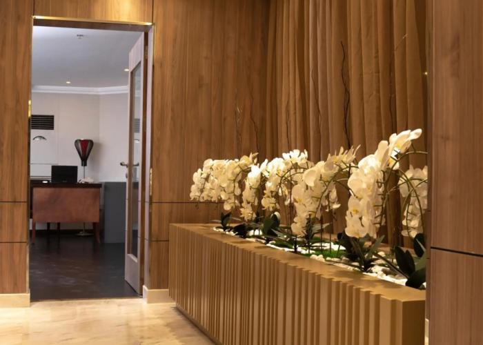 Corp Executive Hotel Doha Suites