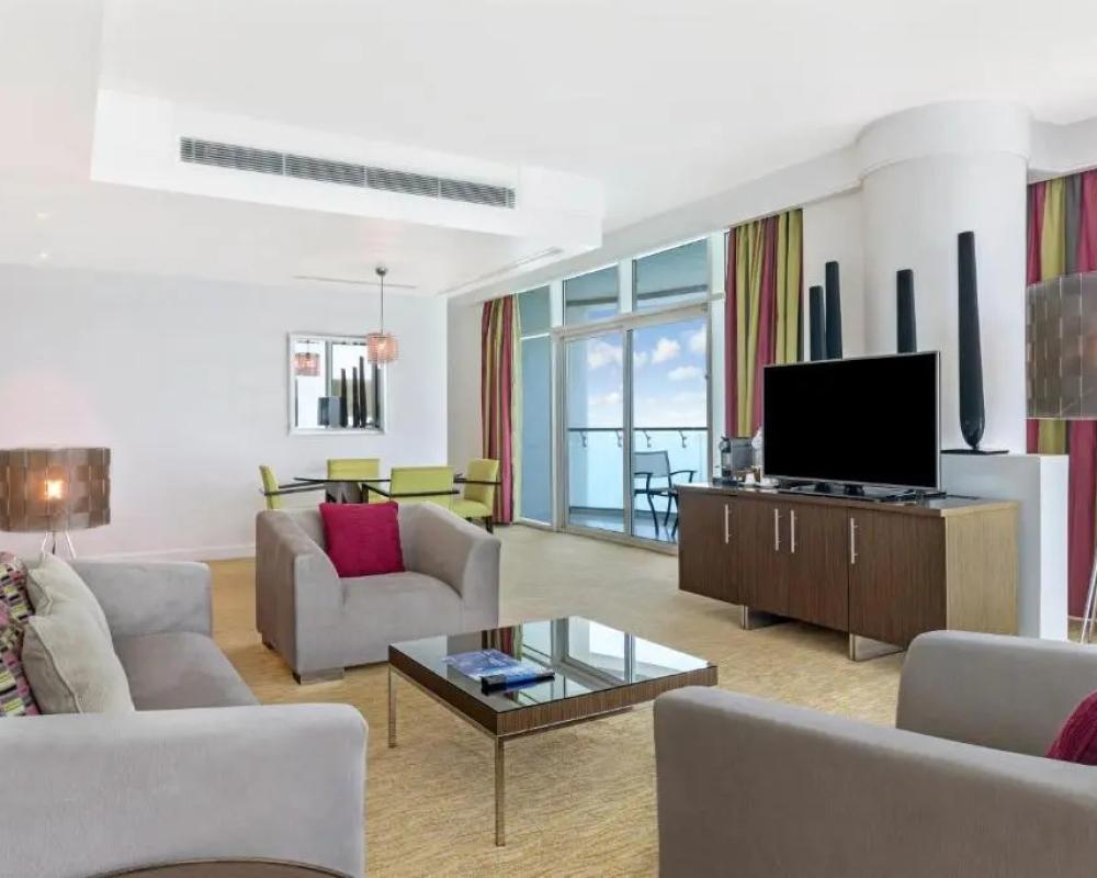 фото Hilton Doha