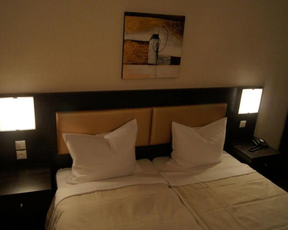 фото 2Places Side