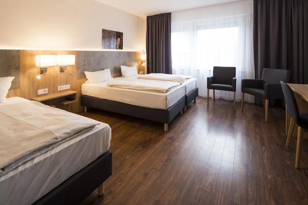 фото BASE1 Hotel Grenzblick