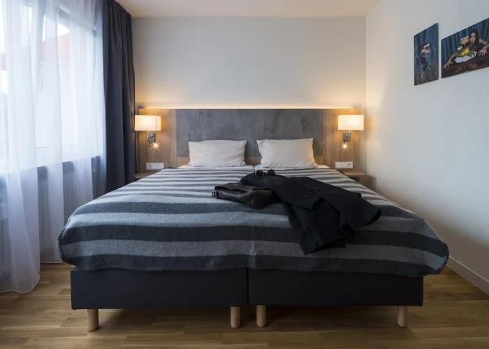 BASE1 Hotel Grenzblick