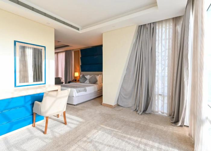 Almansour Suites Hotel Doha