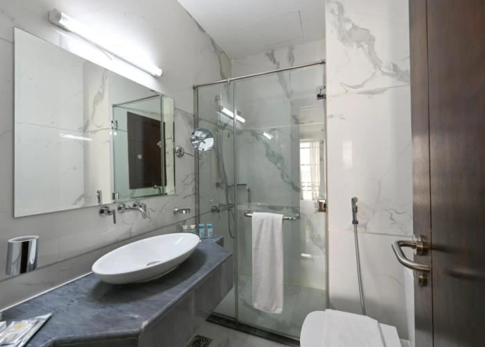Almansour Suites Hotel Doha