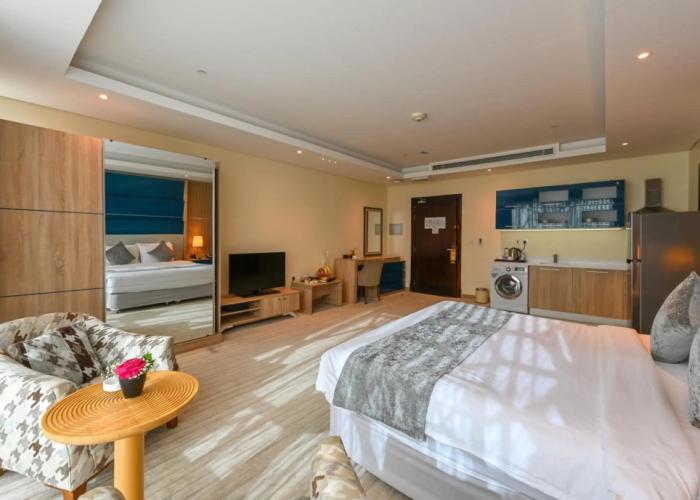 Almansour Suites Hotel Doha