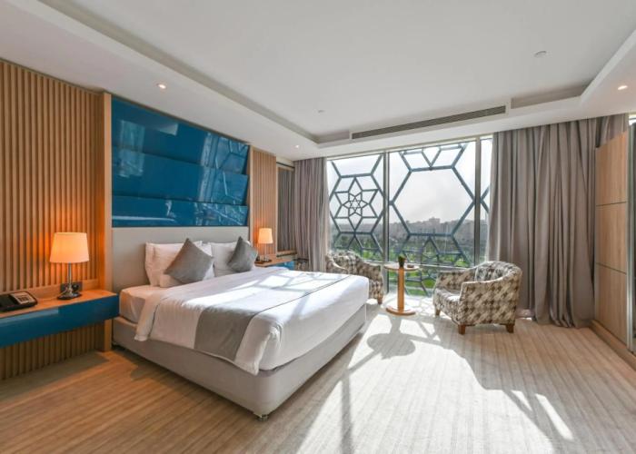 Almansour Suites Hotel Doha