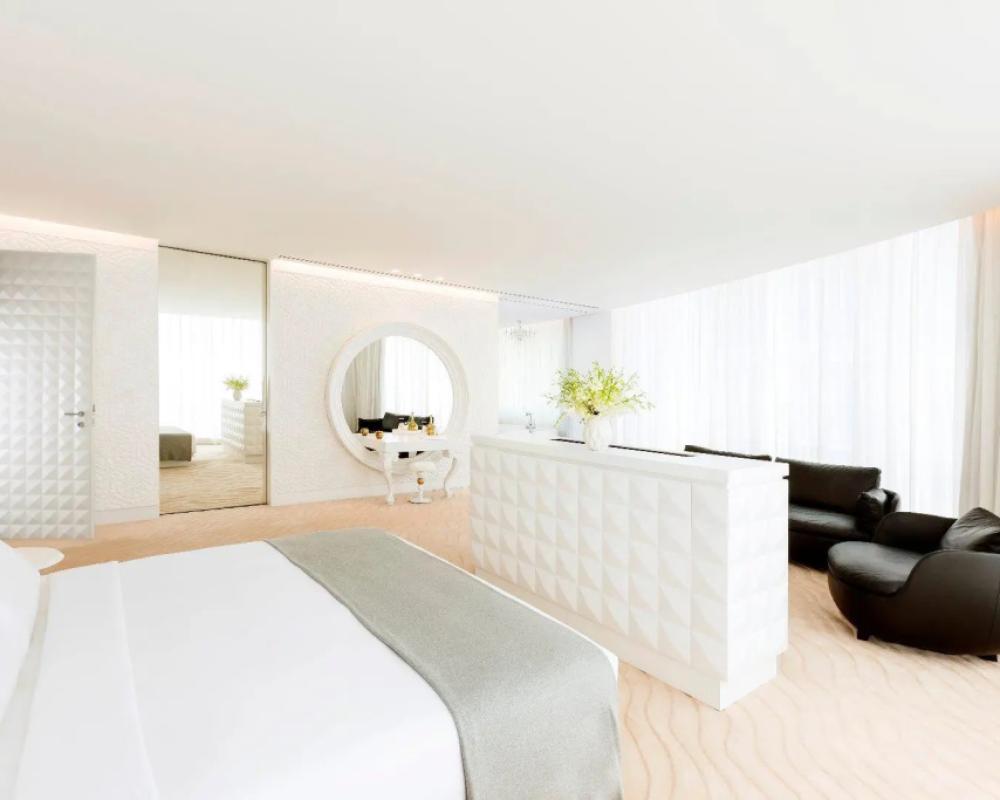 фото Mondrian Doha Hotel
