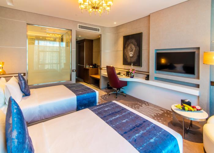 VIP Hotel