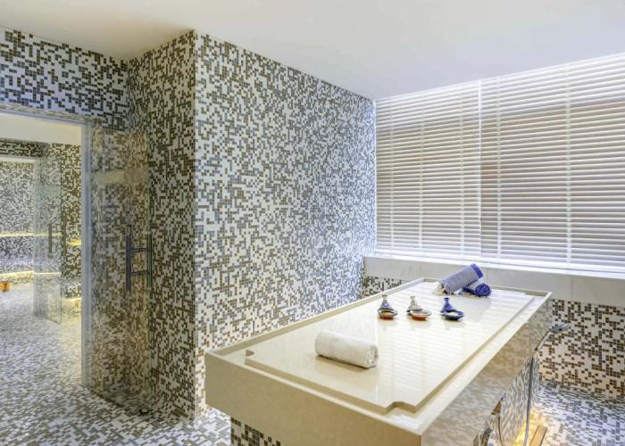 Pullman Doha West Bay