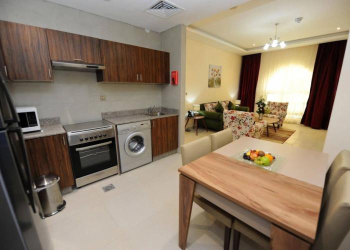 Al Mansour Park-Inn Hotel & Apartments