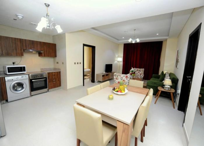 Al Mansour Park-Inn Hotel & Apartments