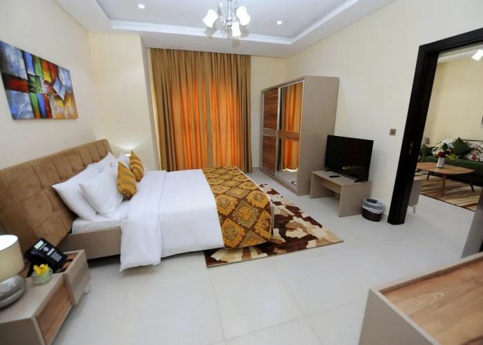 Al Mansour Park Inn Hotel & Apartment