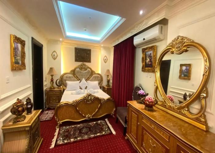 Majestic Hotel