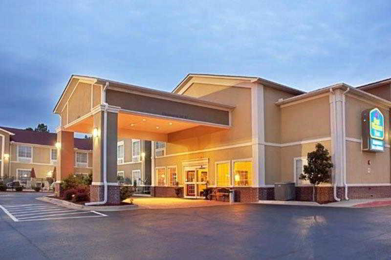 Best Western Plus Sherwood Inn & Suites